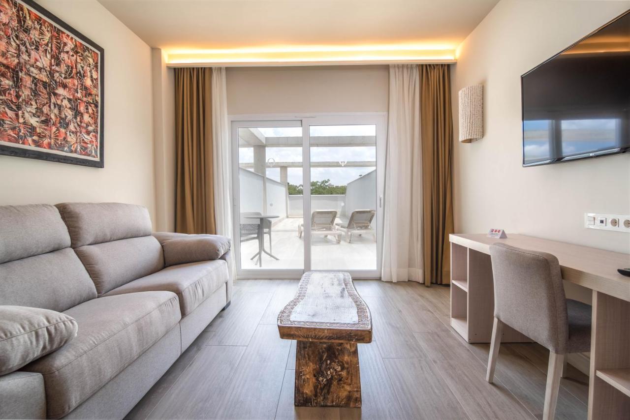 Aljarafe Suites By Qhotels Хельвес Экстерьер фото